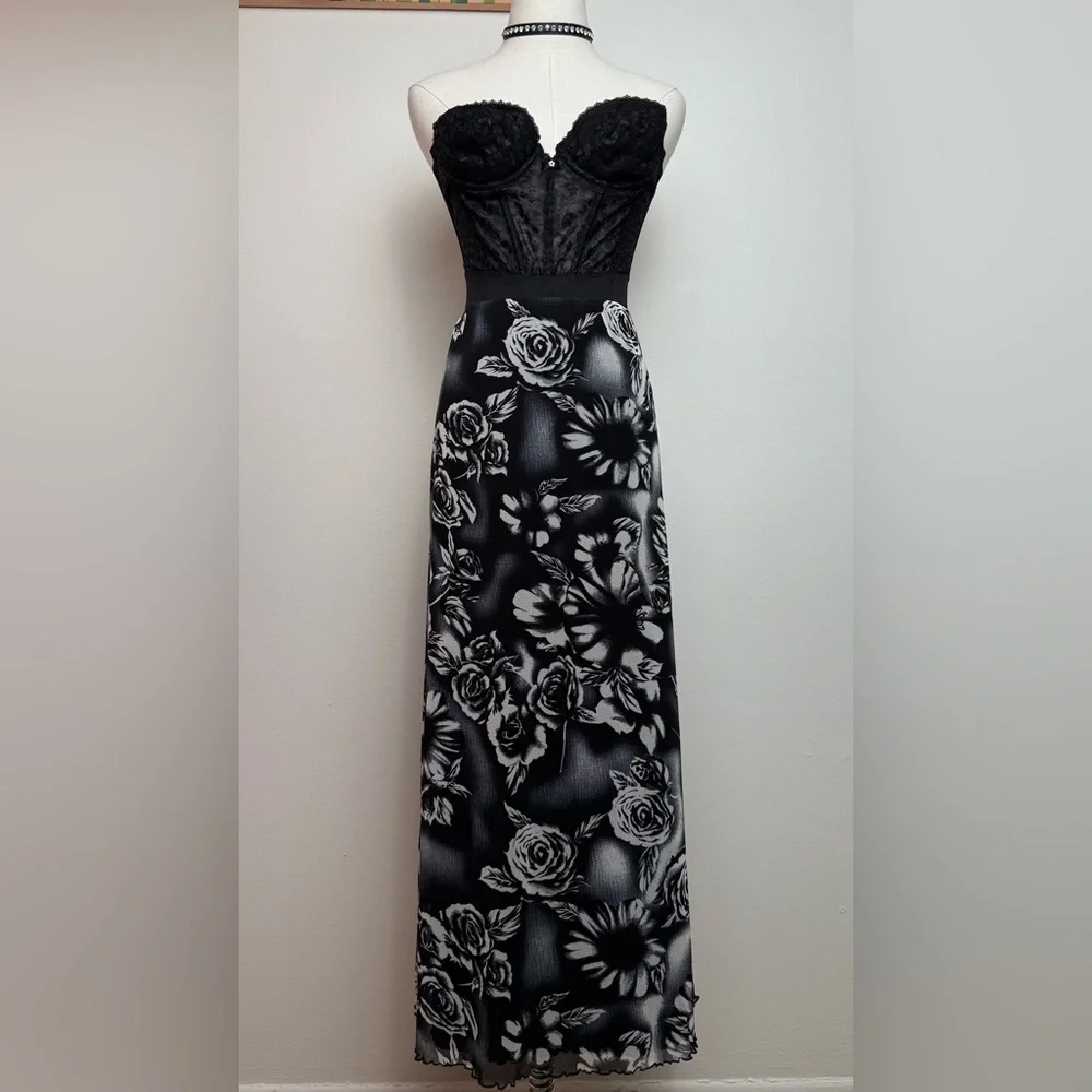 y2k Vintage Black White Dark Floral Rose Micro Mesh Lettuce Hem Skirt Small - Picture 2 of 10